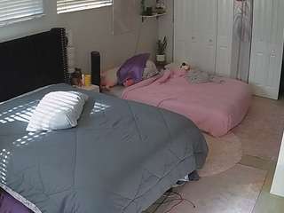 voyeurcam-house-charleys-room