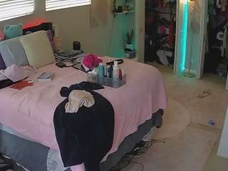 voyeurcam-house-charleys-room