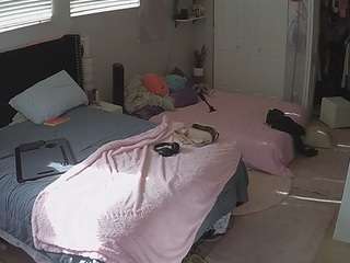 voyeurcam-house-charleys-room