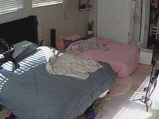 voyeurcam-house-charleys-room