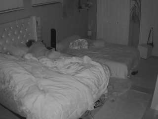 voyeurcam-house-charleys-room