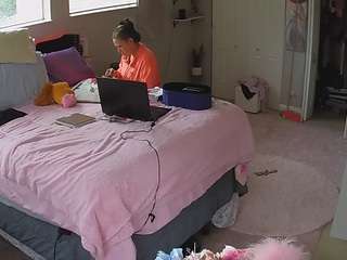 voyeurcam-house-charleys-room