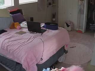 voyeurcam-house-charleys-room