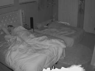 voyeurcam house charleys room