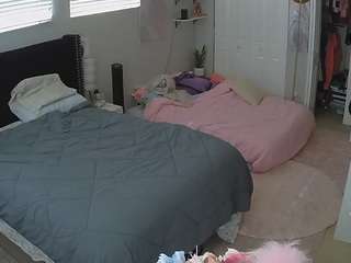 voyeurcam-house-charleys-room