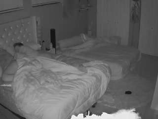 voyeurcam-house-charleys-room