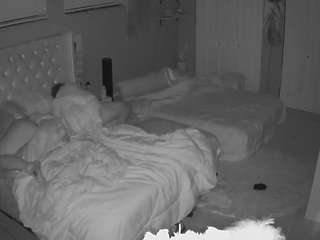 voyeurcam-house-charleys-room