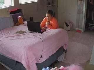 voyeurcam-house-charleys-room