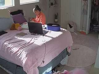 voyeurcam-house-charleys-room