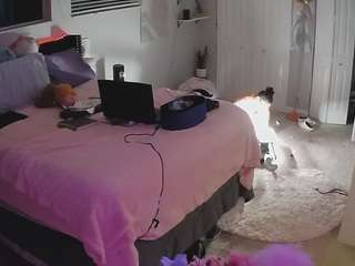 voyeurcam-house-charleys-room