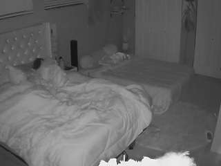 voyeurcam-house-charleys-room