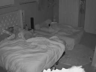 voyeurcam-house-charleys-room