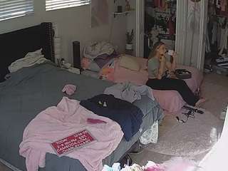 voyeurcam-house-charleys-room