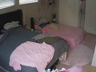 voyeurcam-house-charleys-room