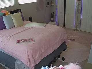 voyeurcam-house-charleys-room