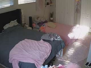 voyeurcam-house-charleys-room