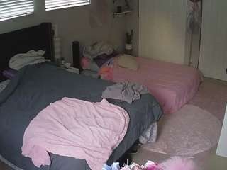 voyeurcam-house-charleys-room