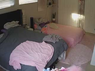 voyeurcam-house-charleys-room