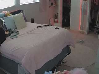 voyeurcam-house-charleys-room