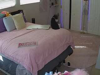 voyeurcam-house-charleys-room
