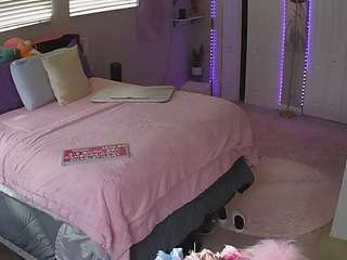 voyeurcam-house-charleys-room