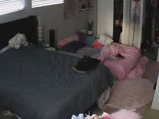 voyeurcam-house-... Live Webcam on CamSoda