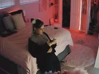 voyeurcam-house-charleys-room