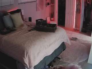 voyeurcam-house-charleys-room
