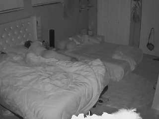 voyeurcam-house-charleys-room