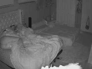 voyeurcam-house-charleys-room