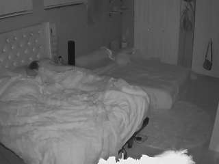 voyeurcam-house-charleys-room