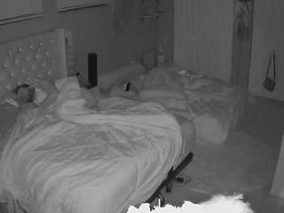 voyeurcam-house-charleys-room
