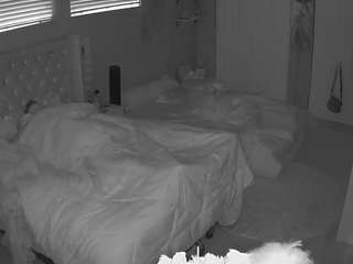 voyeurcam-house-charleys-room