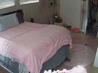 voyeurcam-house-charleys-room