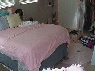 voyeurcam-house-charleys-room