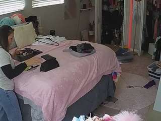voyeurcam-house-charleys-room