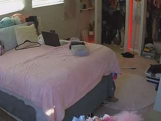 voyeurcam-house-charleys-room