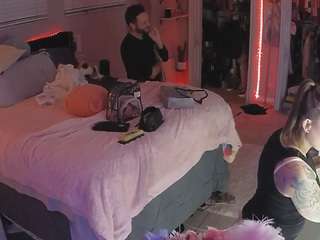 voyeurcam-house-charleys-room