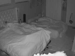 voyeurcam-house-charleys-room