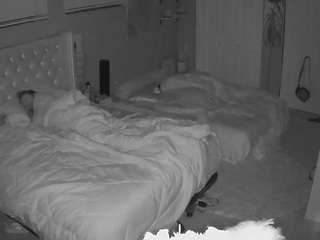 voyeurcam-house-charleys-room