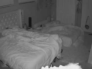 voyeurcam-house-charleys-room