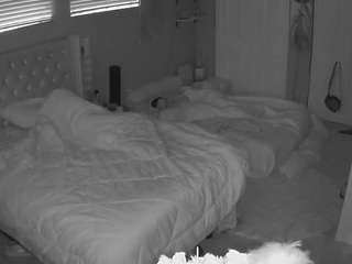 voyeurcam-house-charleys-room