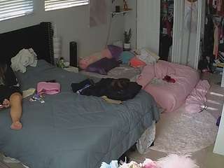 voyeurcam-house-charleys-room