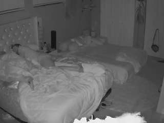 voyeurcam-house-charleys-room