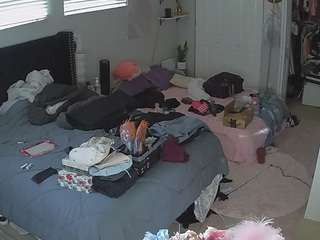 voyeurcam-house-charleys-room