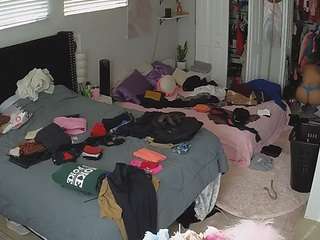 voyeurcam house charleys room