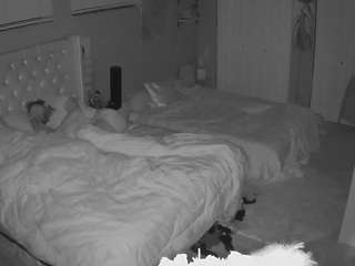 voyeurcam-house-charleys-room