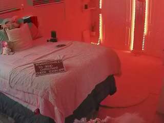 voyeurcam house charleys room live webcam on Soda Cams