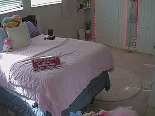 voyeurcam-house-charleys-room