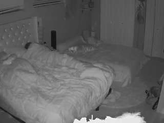 voyeurcam-house-charleys-room